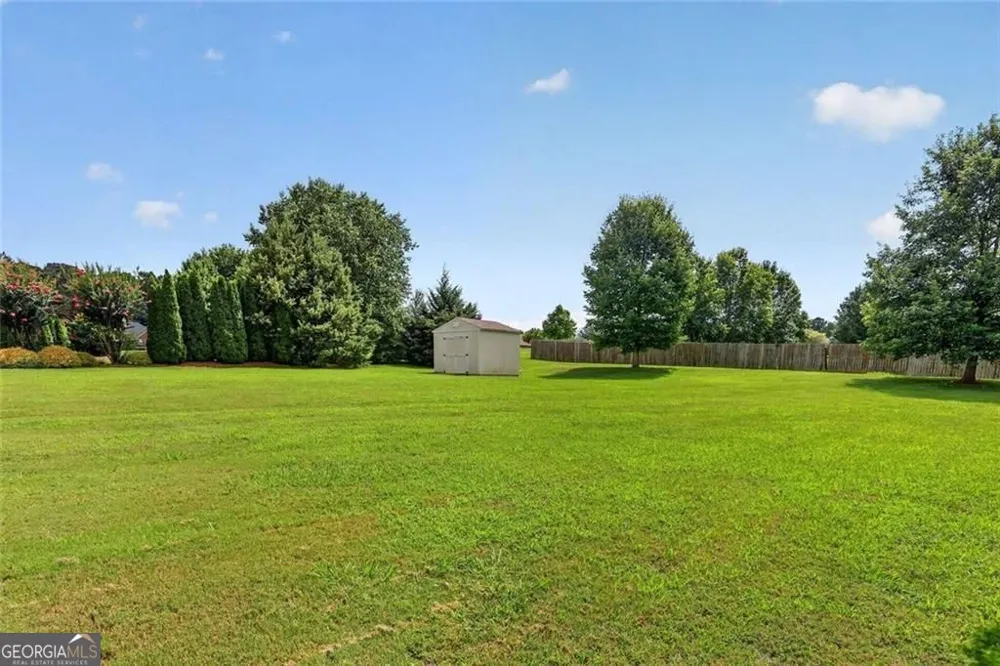 213 Manresa CT Hampton, GA 30228