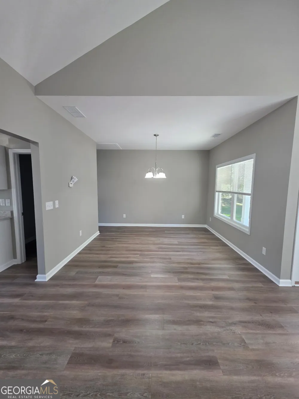 164 Charlotte DR Statham, GA 30666