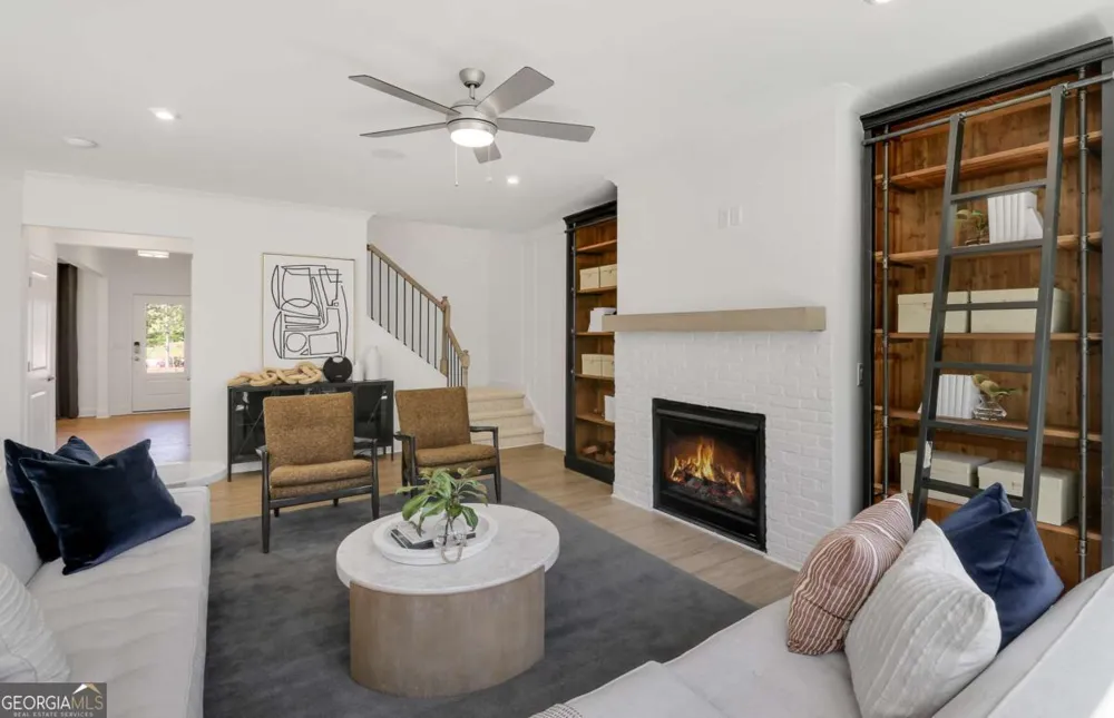 4845 Rosarian DR Cumming, GA 30040