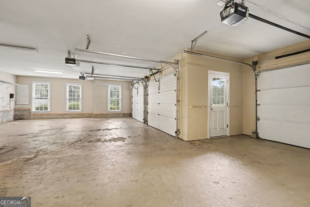 5519 Corn Mill LN Powder Springs, GA 30127