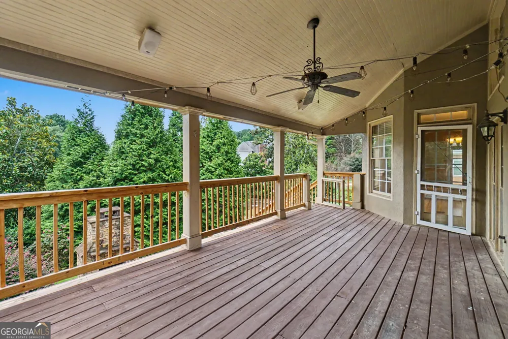 5519 Corn Mill LN Powder Springs, GA 30127