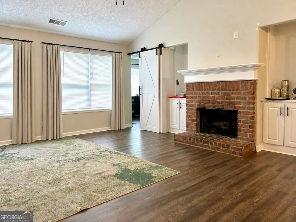 231 Cabernet ST Athens, GA 30601