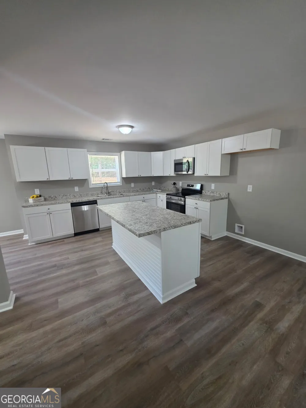 5133 C M Copelan RD Watkinsville, GA 30677