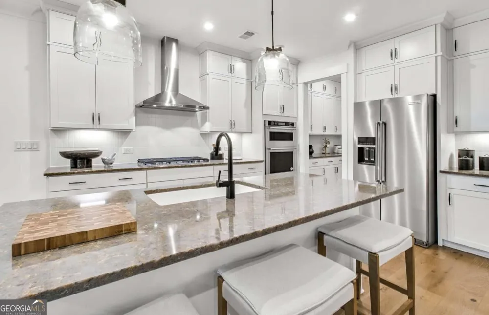 4835 Rosarian DR Cumming, GA 30040