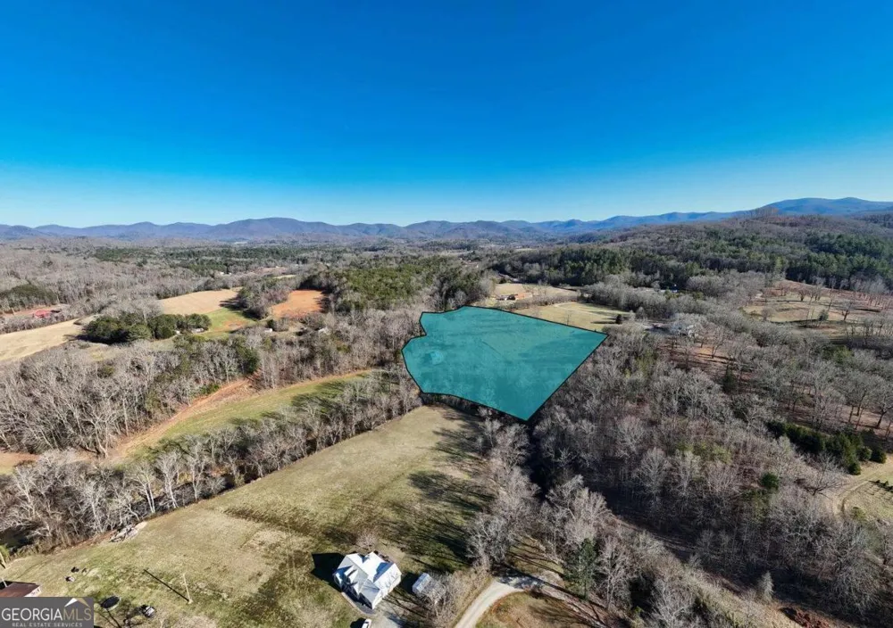 8AC Jimmy Nicholson RD Blairsville, GA 30512