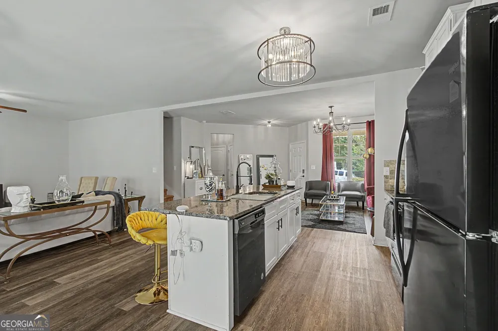 4299 Traipse PATH Ellenwood, GA 30294