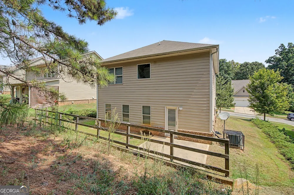4299 Traipse PATH Ellenwood, GA 30294