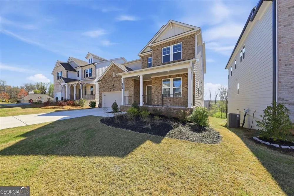 3939 Alderstone DR Flowery Branch, GA 30542