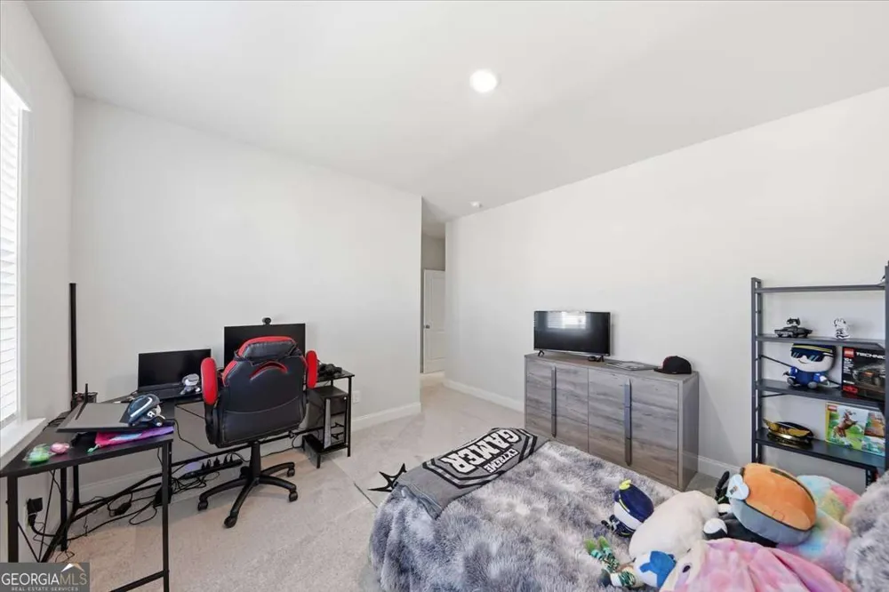 3939 Alderstone DR Flowery Branch, GA 30542