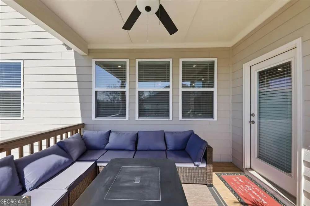 3939 Alderstone DR Flowery Branch, GA 30542