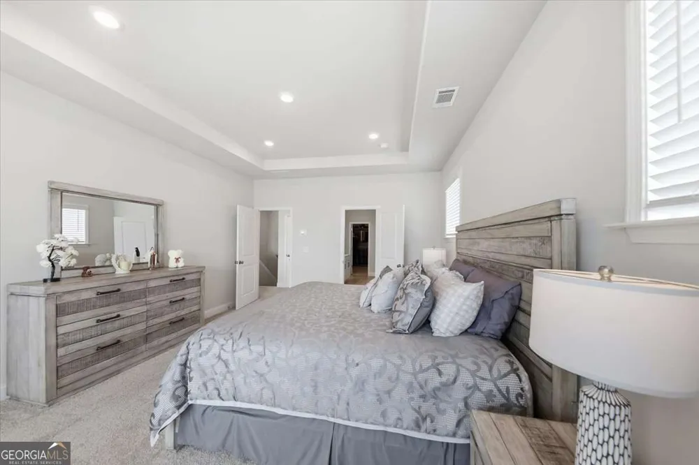 3939 Alderstone DR Flowery Branch, GA 30542