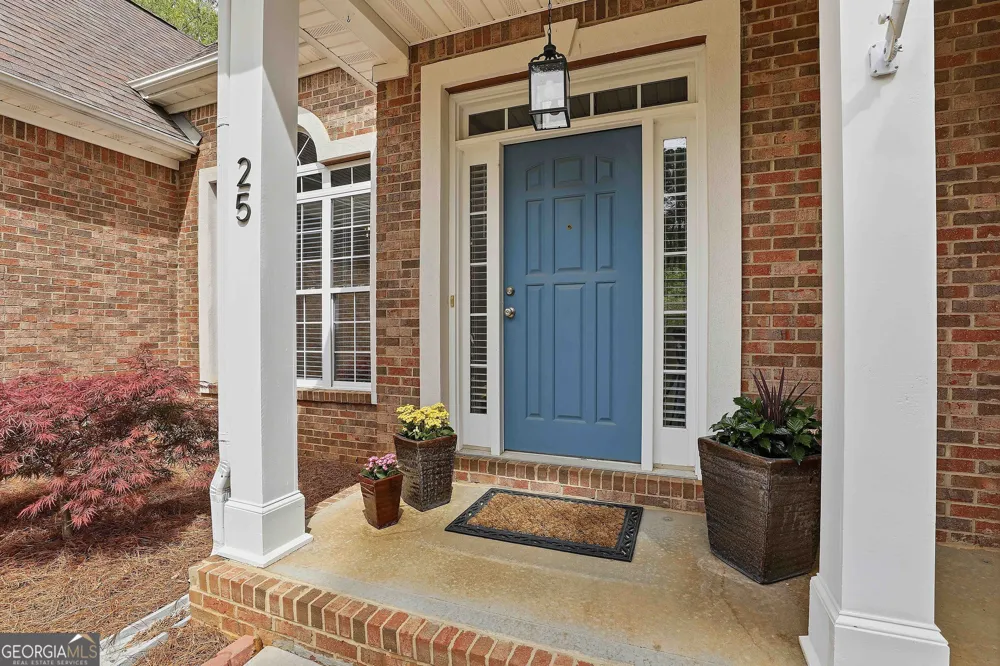 25 Lyndhurst WAY Sharpsburg, GA 30277