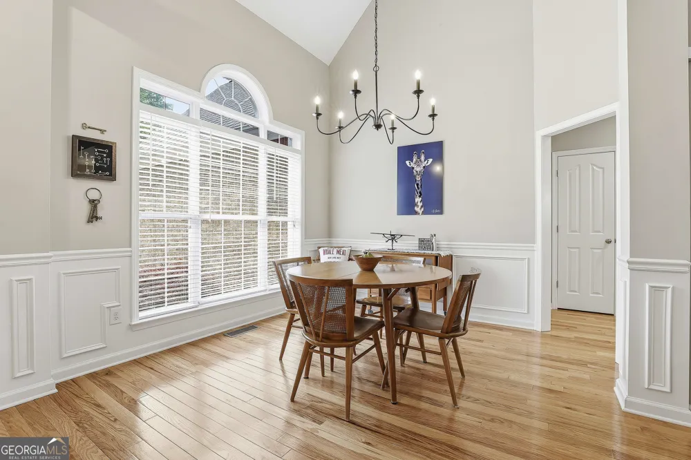 25 Lyndhurst WAY Sharpsburg, GA 30277