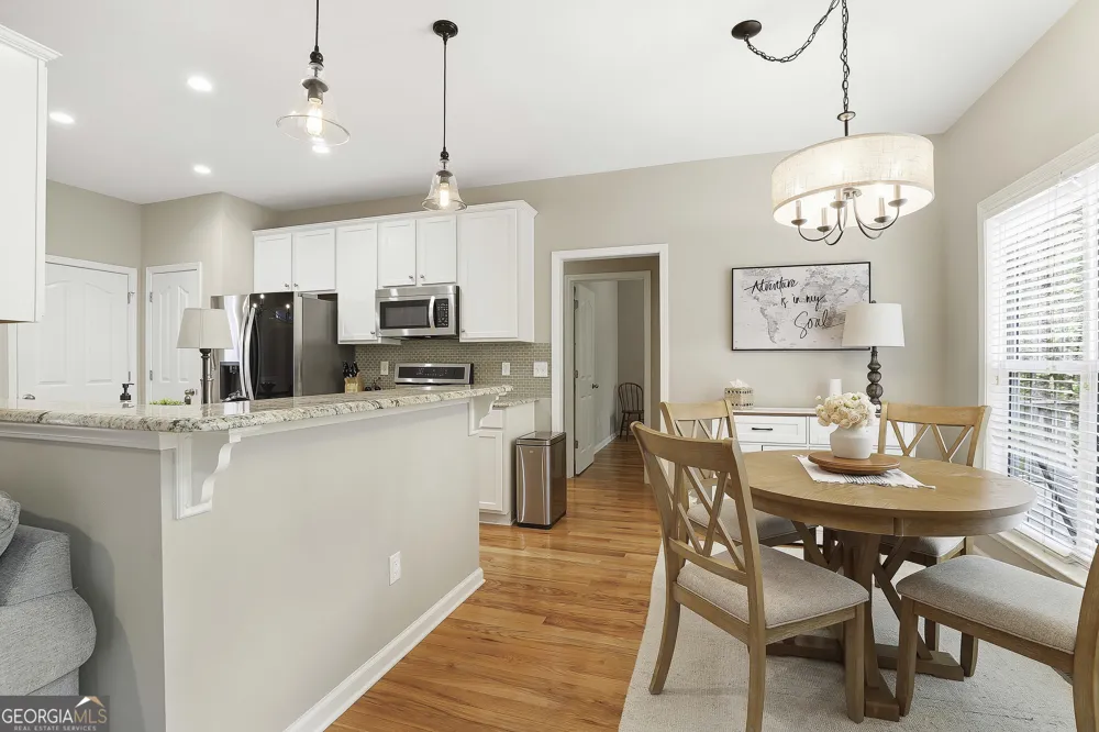 25 Lyndhurst WAY Sharpsburg, GA 30277