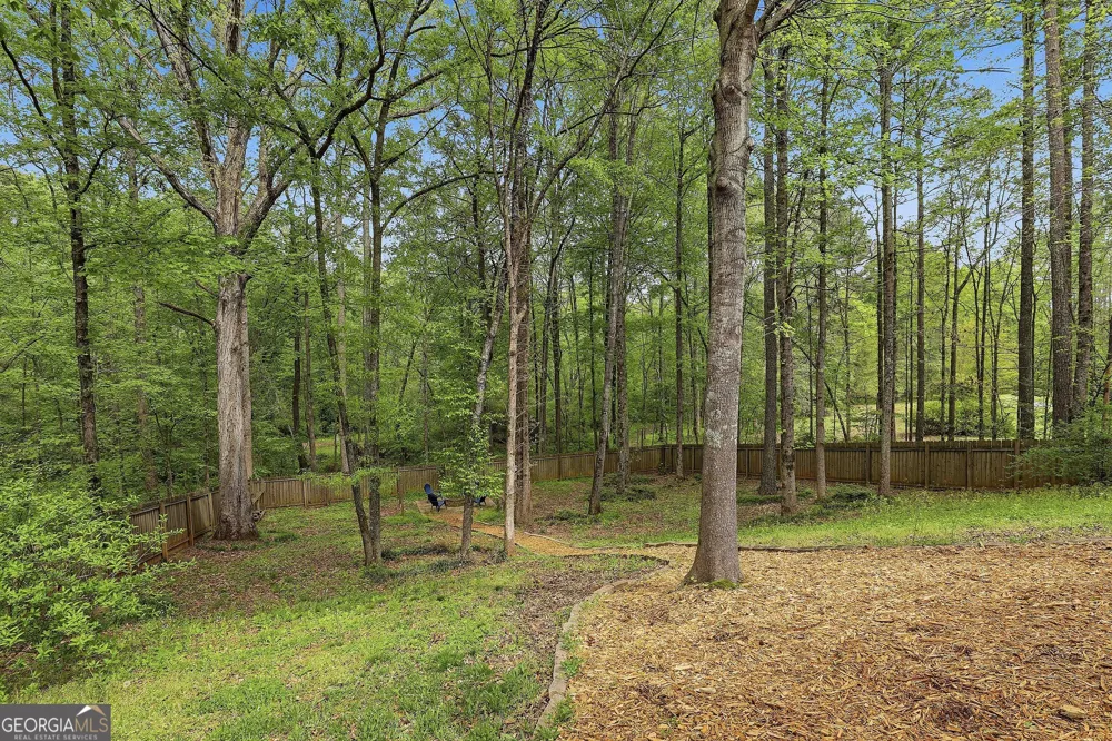 25 Lyndhurst WAY Sharpsburg, GA 30277