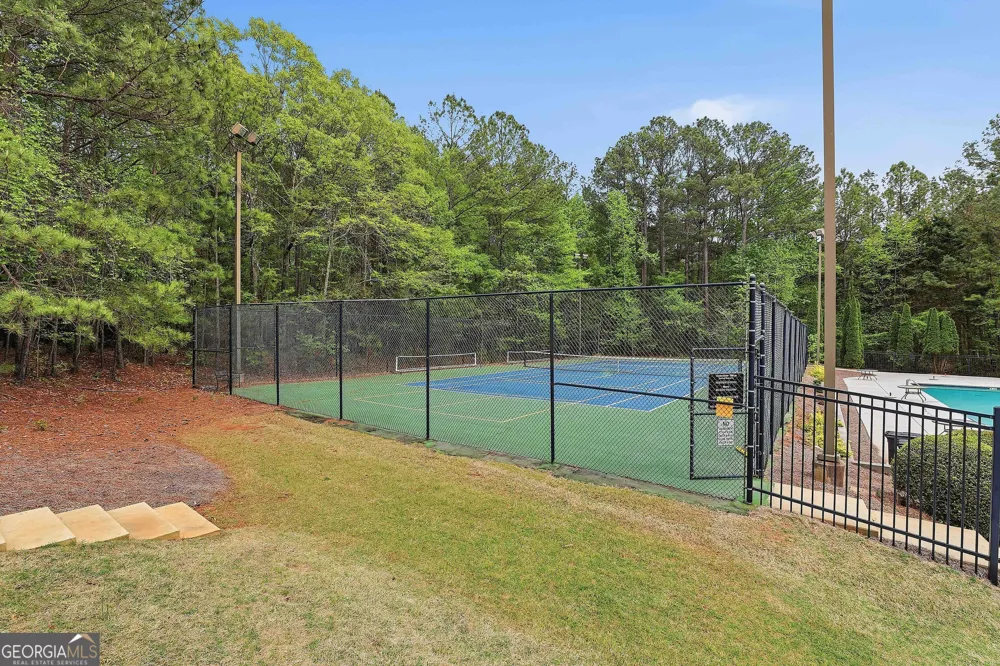 25 Lyndhurst WAY Sharpsburg, GA 30277