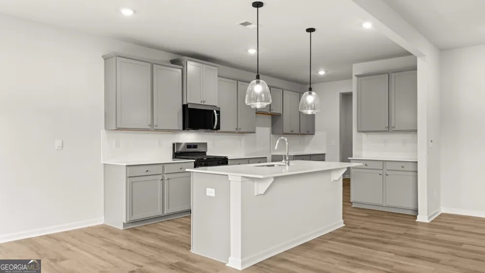 3097 Hallsley DR South Fulton, GA 30349