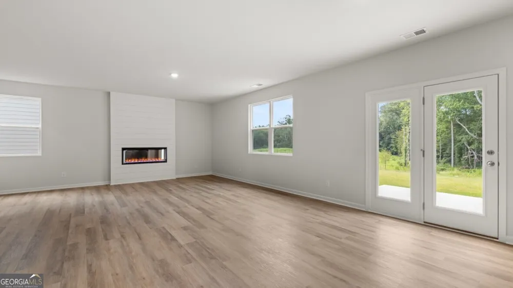 6283 Hallsley DR South Fulton, GA 30349