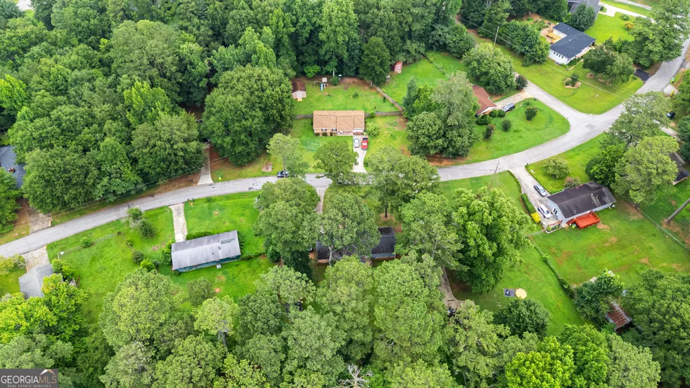 859 King DR SE Conyers, GA 30094