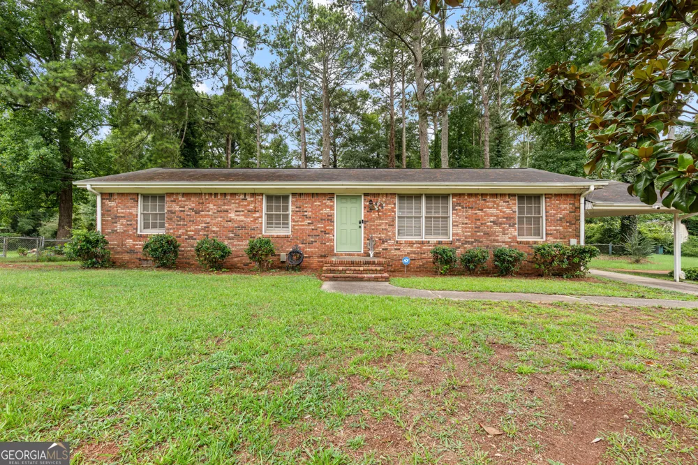 859 King DR SE Conyers, GA 30094