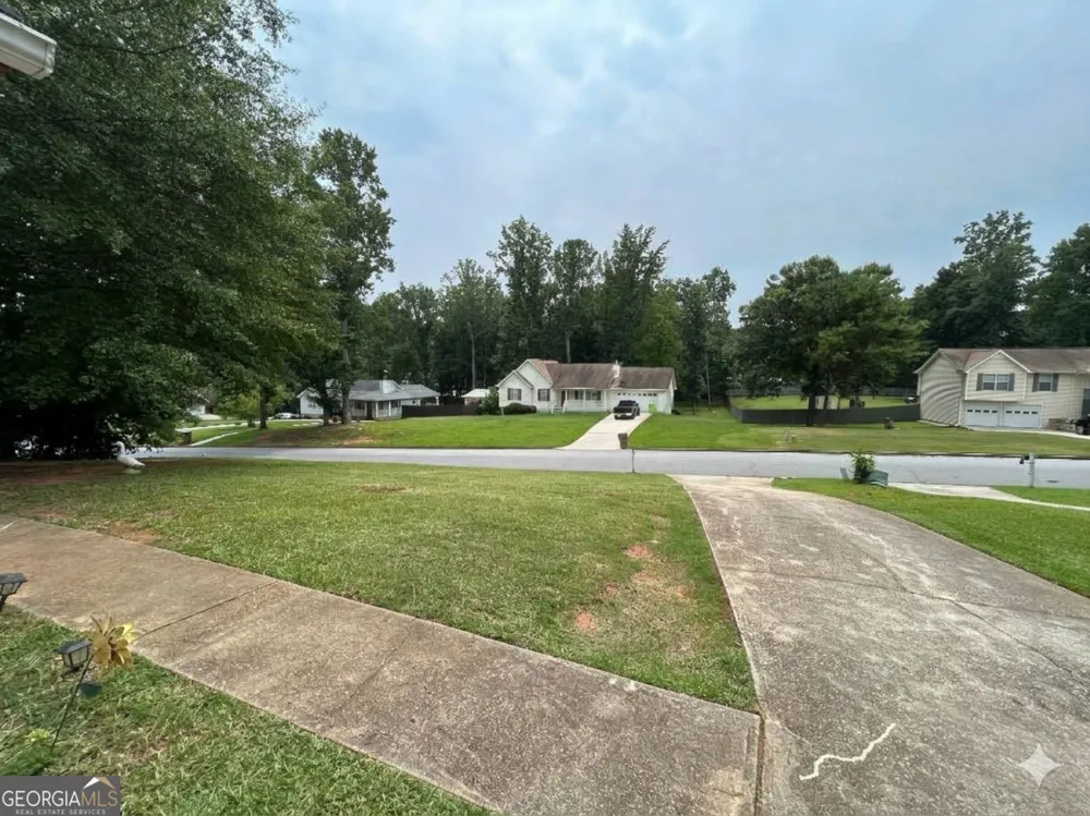 113 Timberwood DR Stockbridge, GA 30281