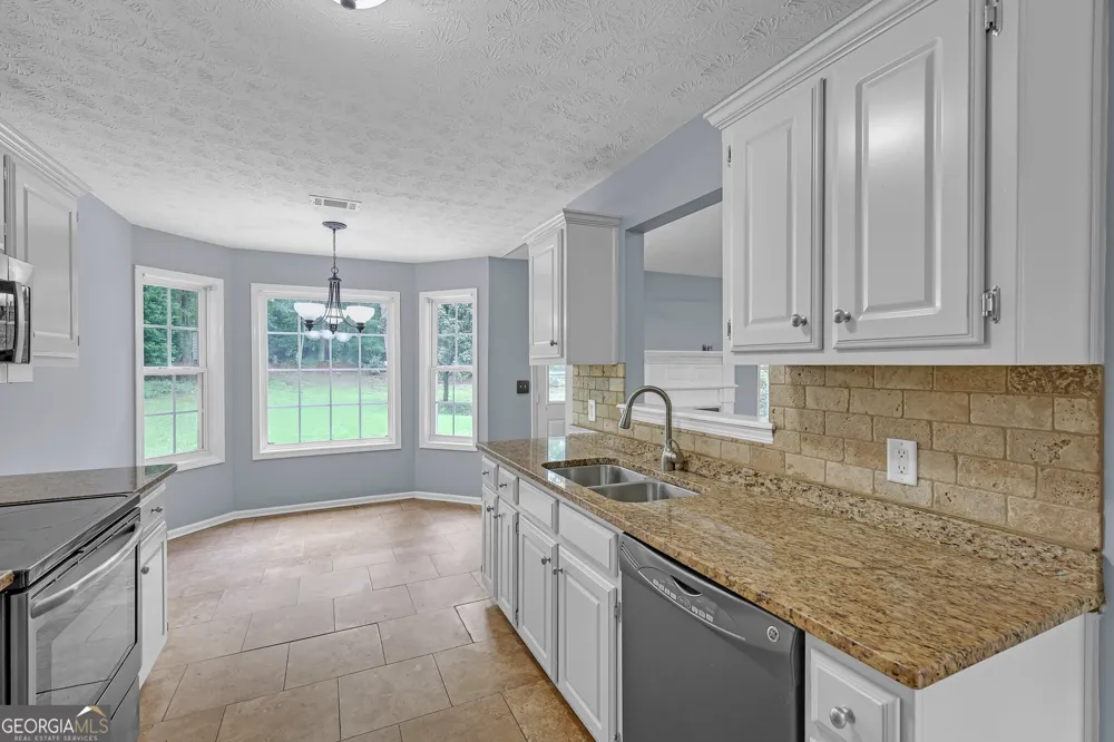 2657 Wildwind DR Bethlehem, GA 30620