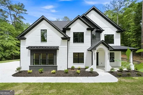 880 Bramlett Shoals RD