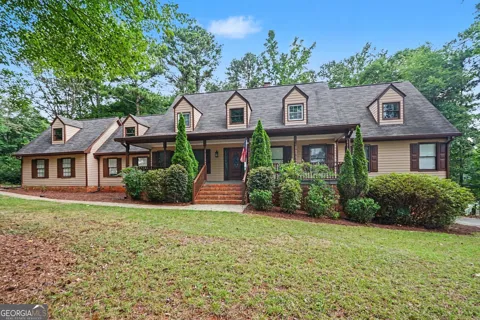 3597 Smithtown RD