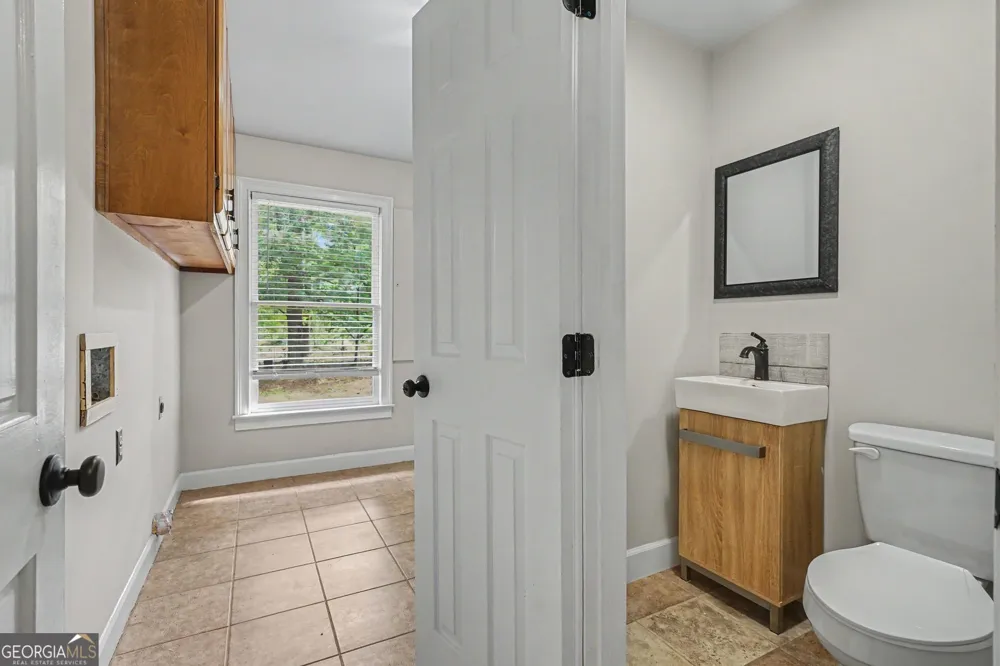 3597 Smithtown RD Suwanee, GA 30024