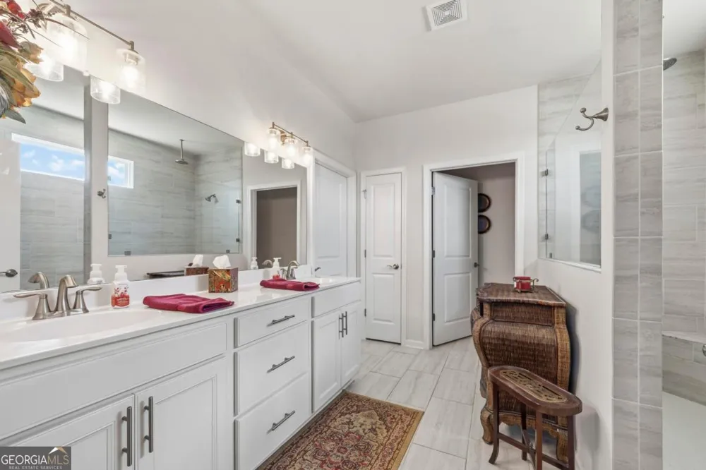 1040 Pebble Creek RD Greensboro, GA 30642