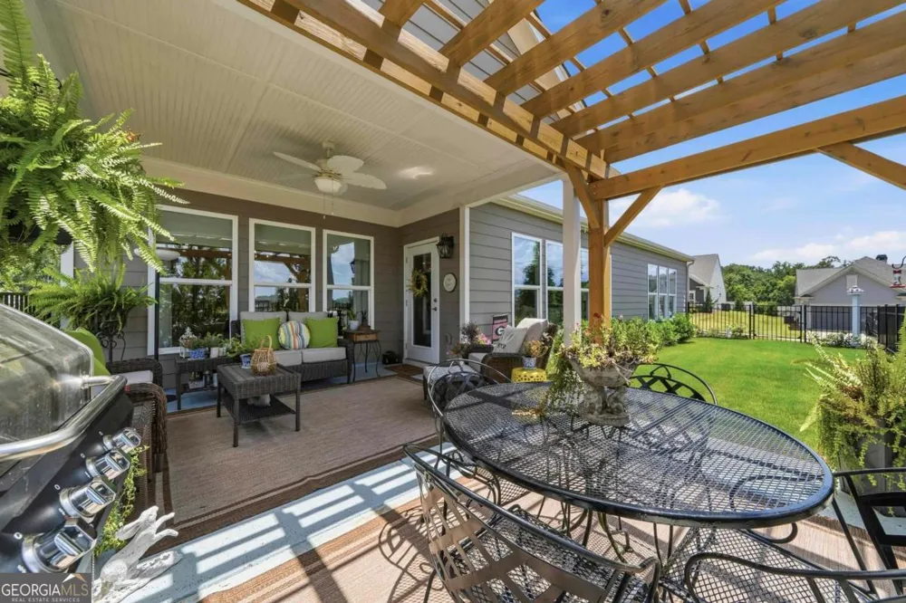 1040 Pebble Creek RD Greensboro, GA 30642