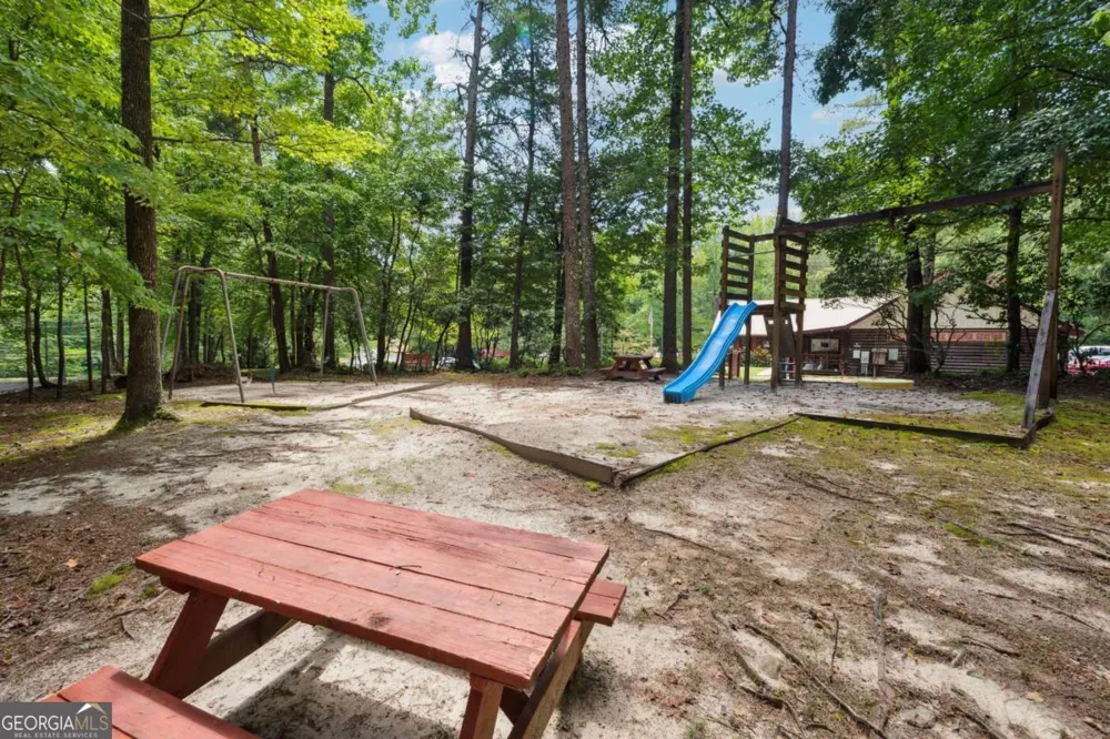 207 Canyon PASS Cleveland, GA 30528