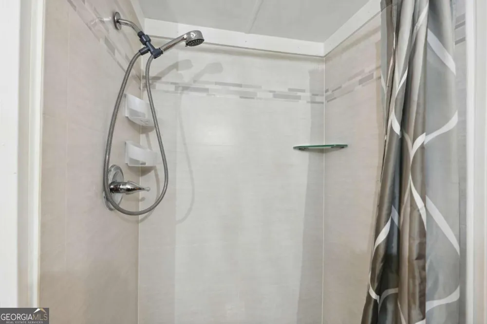 207 Canyon PASS Cleveland, GA 30528