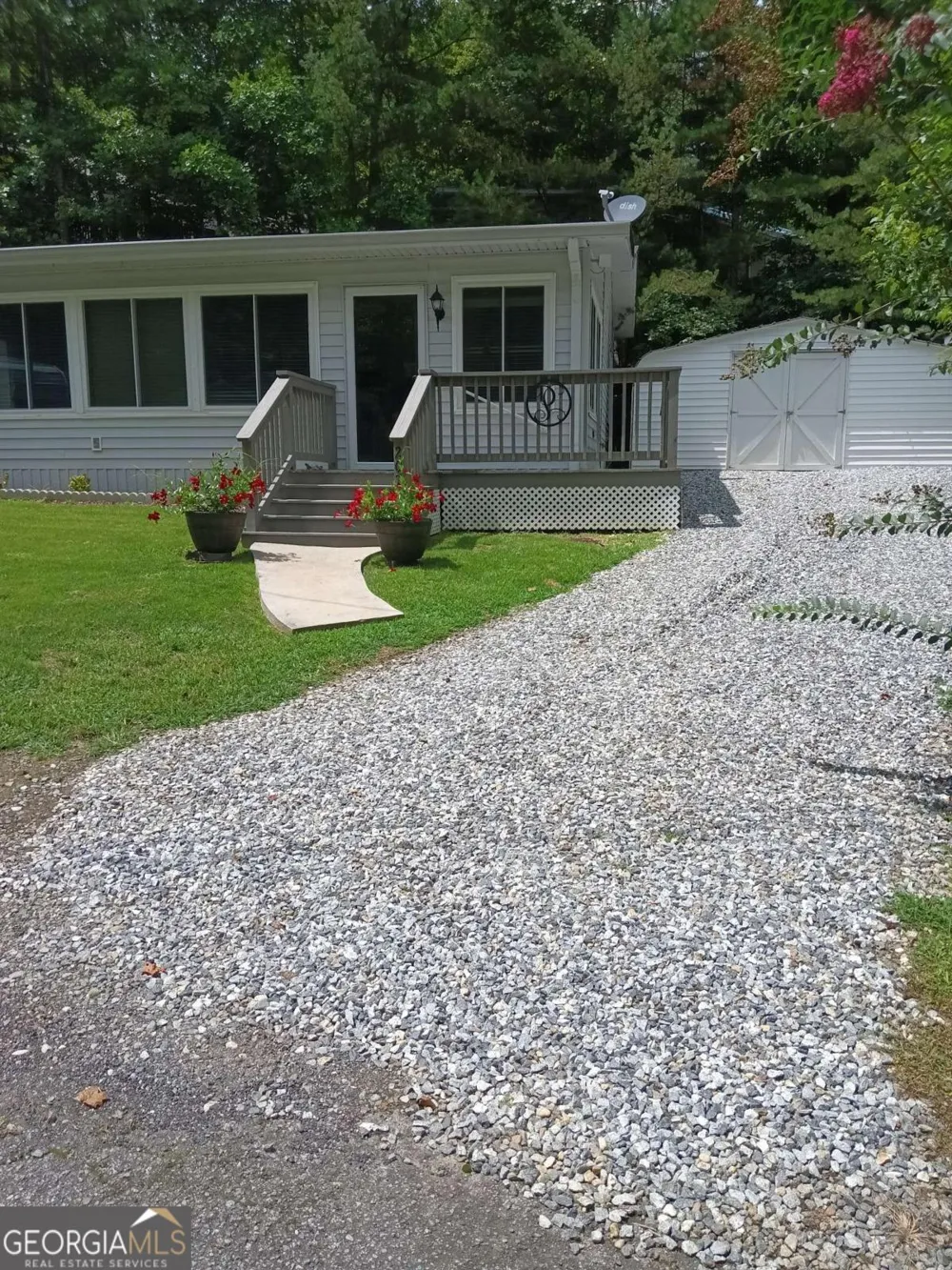 207 Canyon PASS Cleveland, GA 30528