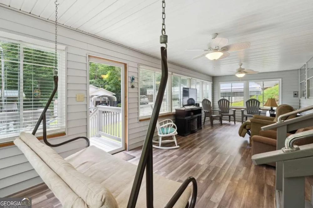 207 Canyon PASS Cleveland, GA 30528