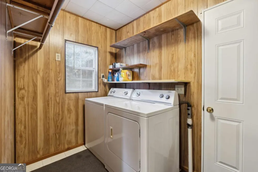 207 Canyon PASS Cleveland, GA 30528