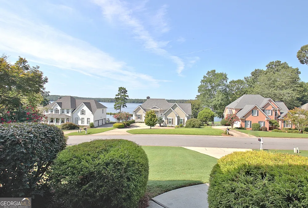 422 Cimaron PARK Peachtree City, GA 30269