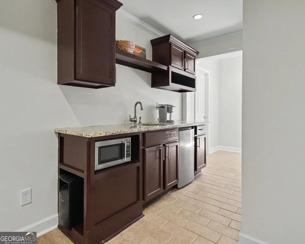 422 Cimaron PARK Peachtree City, GA 30269