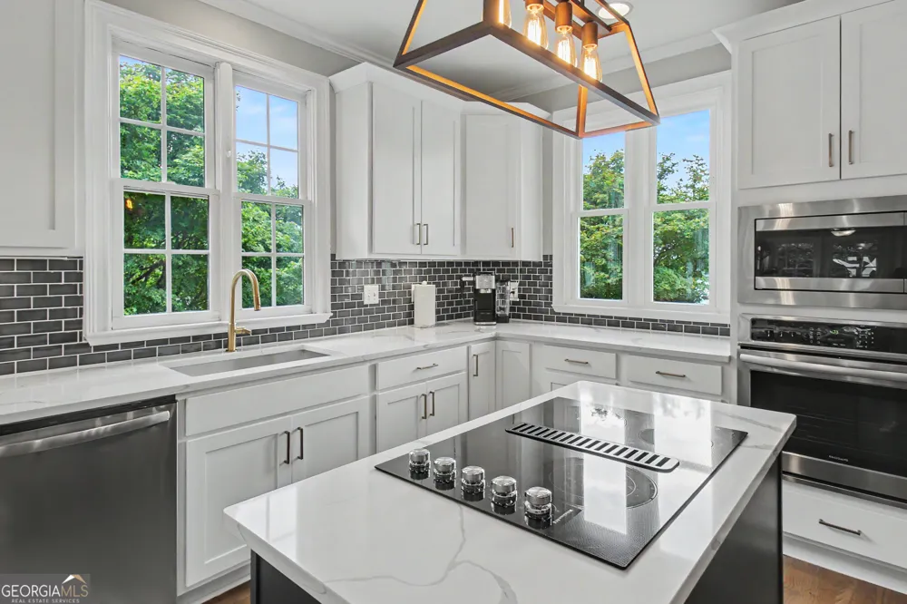 422 Cimaron PARK Peachtree City, GA 30269