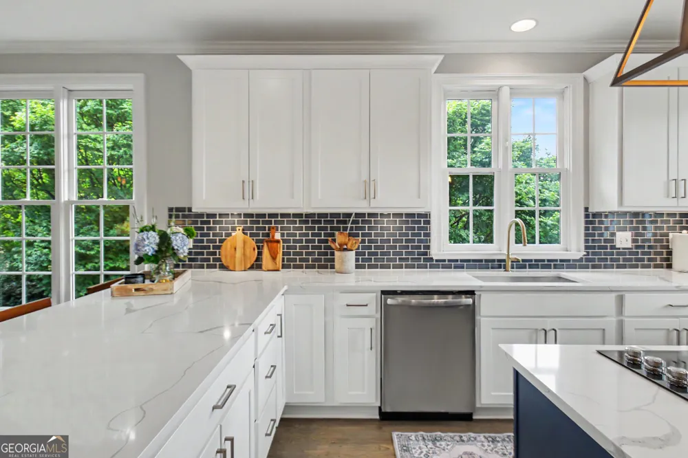 422 Cimaron PARK Peachtree City, GA 30269