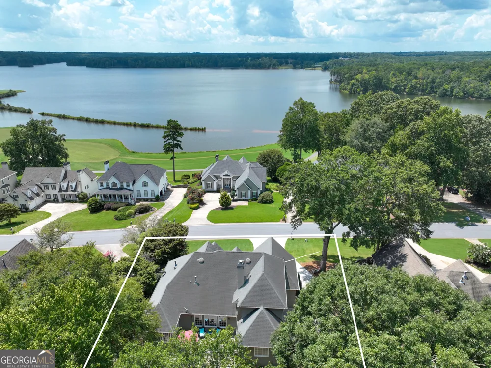 422 Cimaron PARK Peachtree City, GA 30269