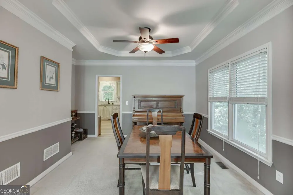 651 Sweetfern LN Sugar Hill, GA 30518