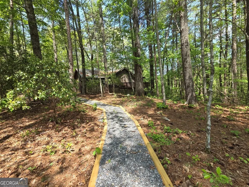 92 Misty Mountain TRL Morganton, GA 30560