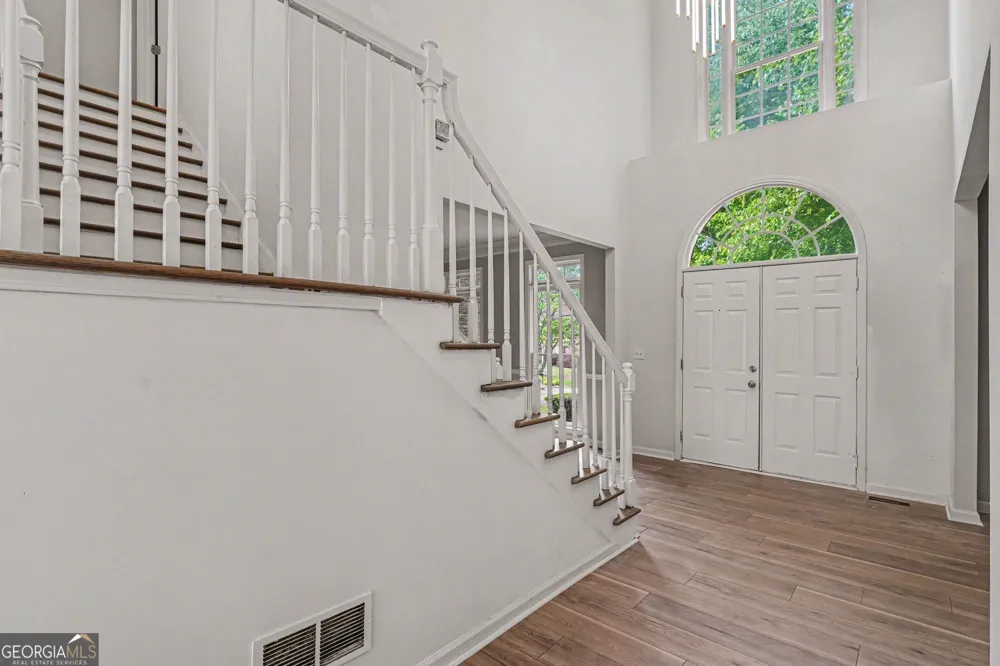 3927 Broadleaf WALK Ellenwood, GA 30294