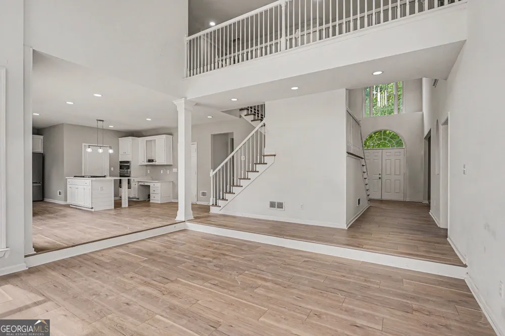 3927 Broadleaf WALK Ellenwood, GA 30294