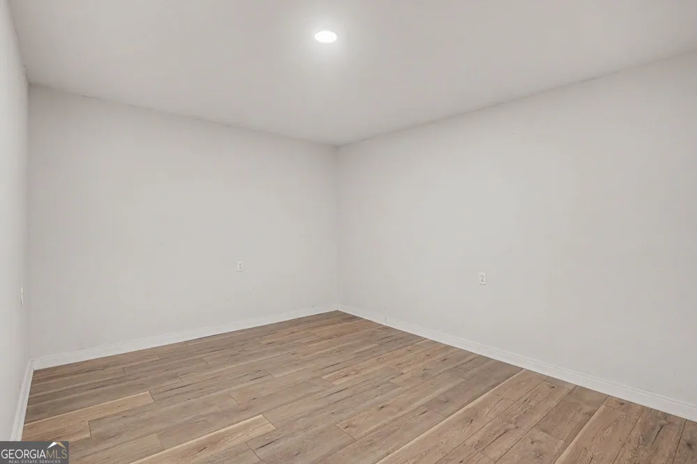 3927 Broadleaf WALK Ellenwood, GA 30294