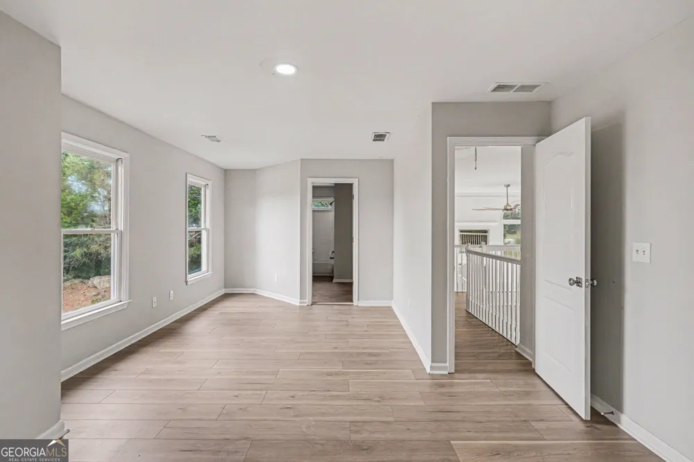 3927 Broadleaf WALK Ellenwood, GA 30294