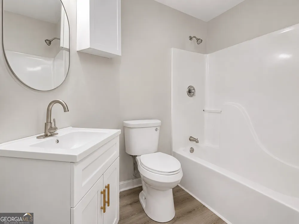 3927 Broadleaf WALK Ellenwood, GA 30294