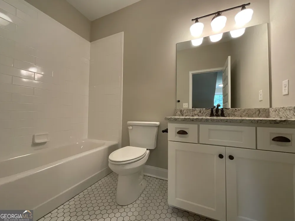 140 Newport RD Milledgeville, GA 31061
