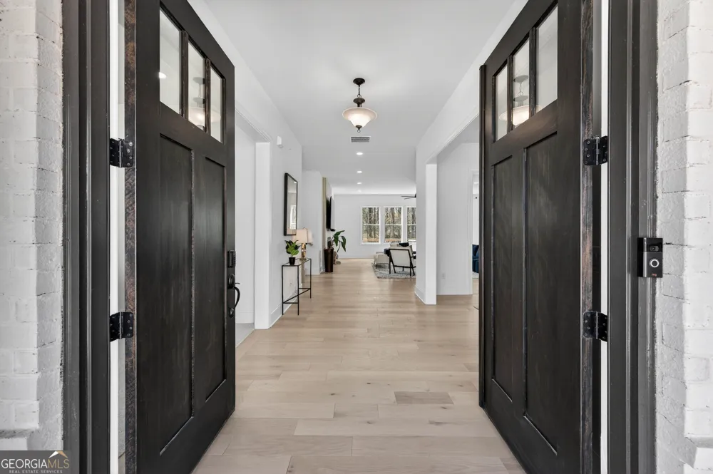 512 Cedar Crest CIR Woodstock, GA 30188
